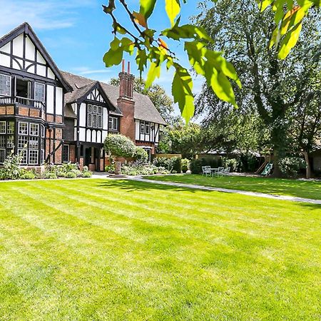 Tudor Grange Bournemouth Exteriör bild